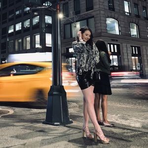 Meet your Posher, Chiara